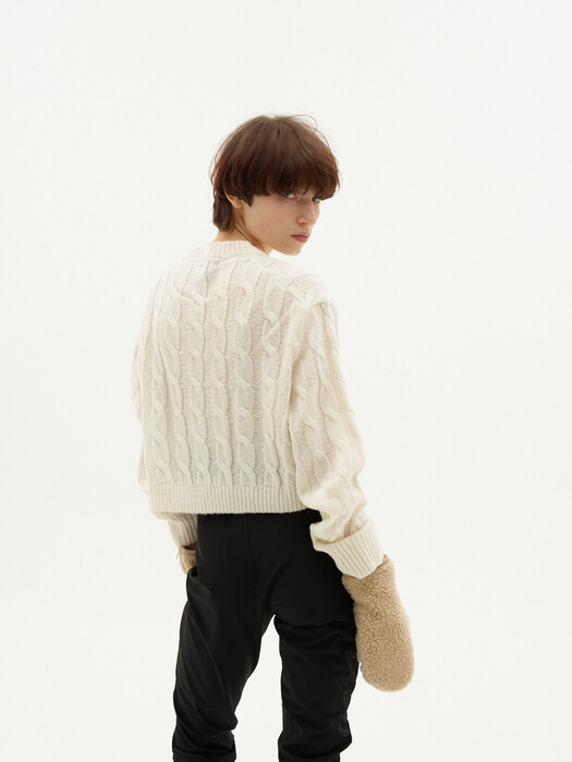 Semi Crop Cable Knit