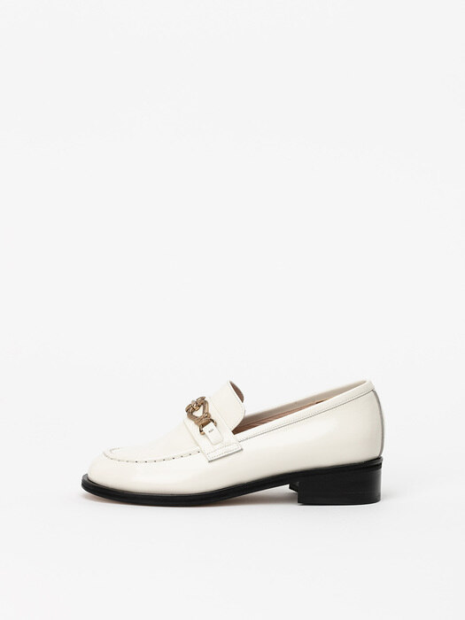 Sourdough Loafers in Textured Ivory