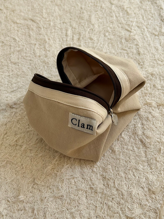 Clam round pouch _ Ang butter