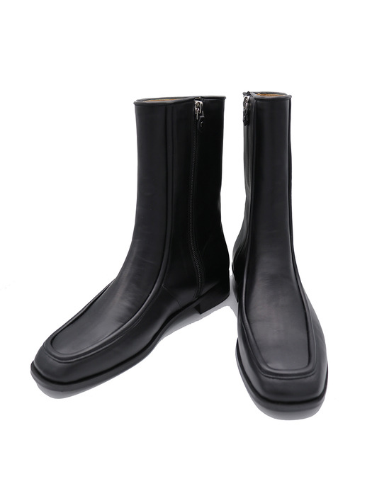  T027 line boots black