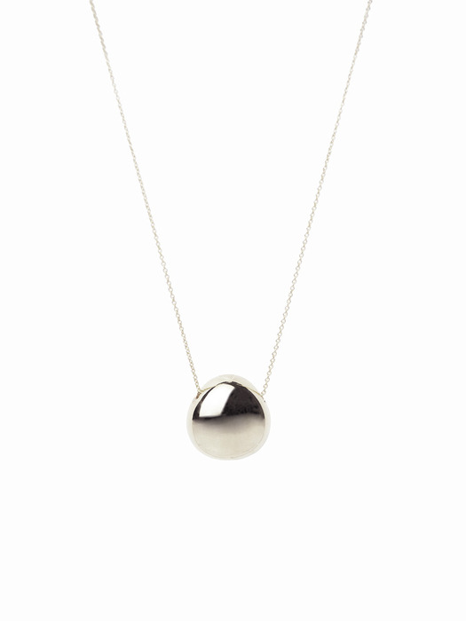 pebble pendant Necklace