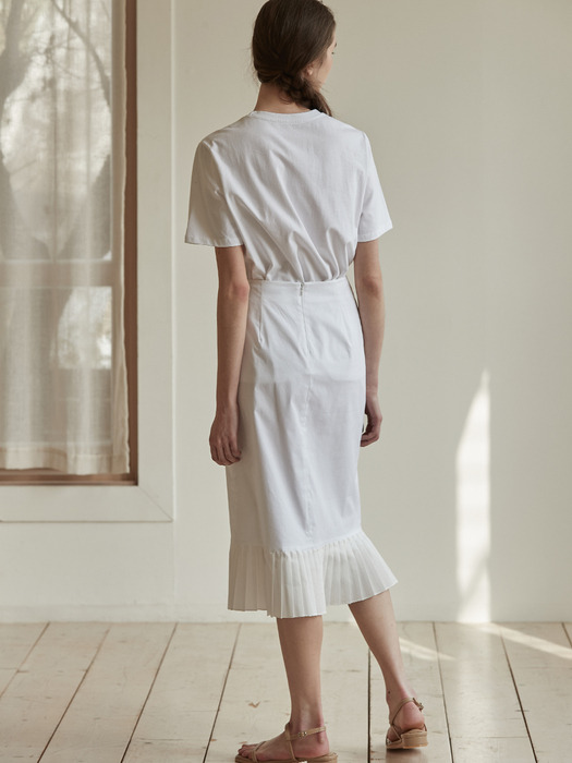 Pleats patch skirt - Ivory