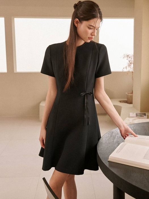 Cecile Half Sleeve Dress [Black]
