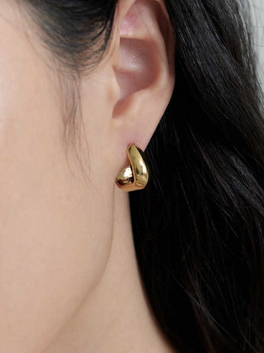 Triangle earring