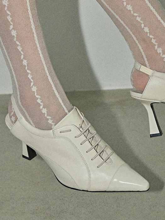 1858 Nipu Stiletto Slingback Heel