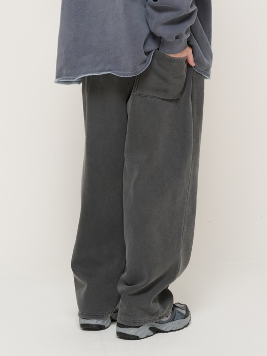 IN PIGMENT NAPPING TRAINING WIDE STRAIGHT PANTS  (CHARCOAL)