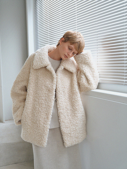 TFW COLLAR FLUFFY SHEARING JACKET_2COLORS