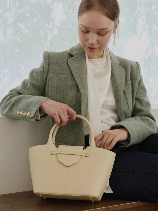 [단독] Rover panier bag - medium / Cream beige