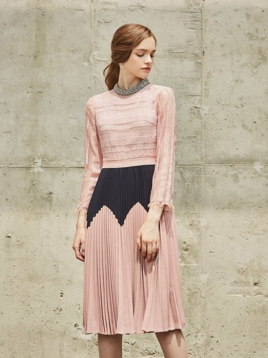 REGINA / Lace Pleats Dress (2color)
