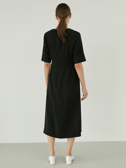 simple wearable dress-black