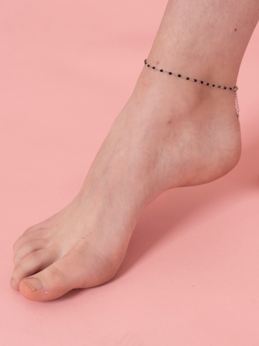 Black Dot Anklet