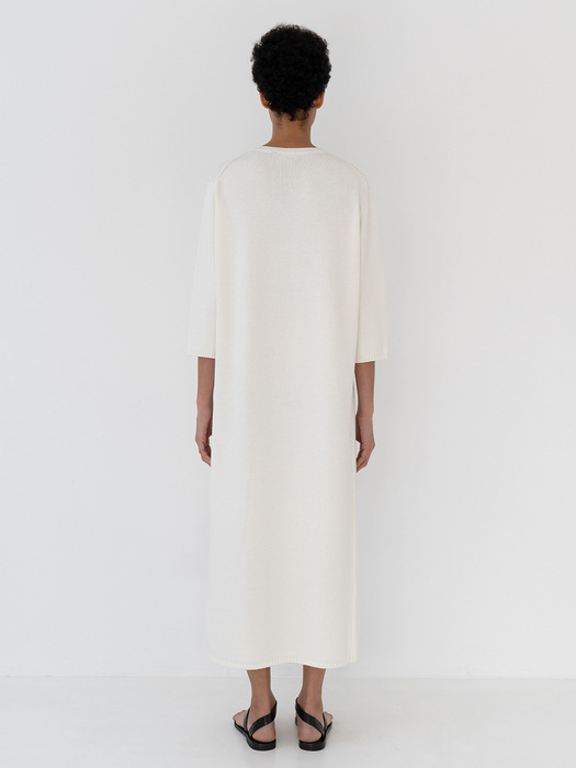Boxy knit dress [White]