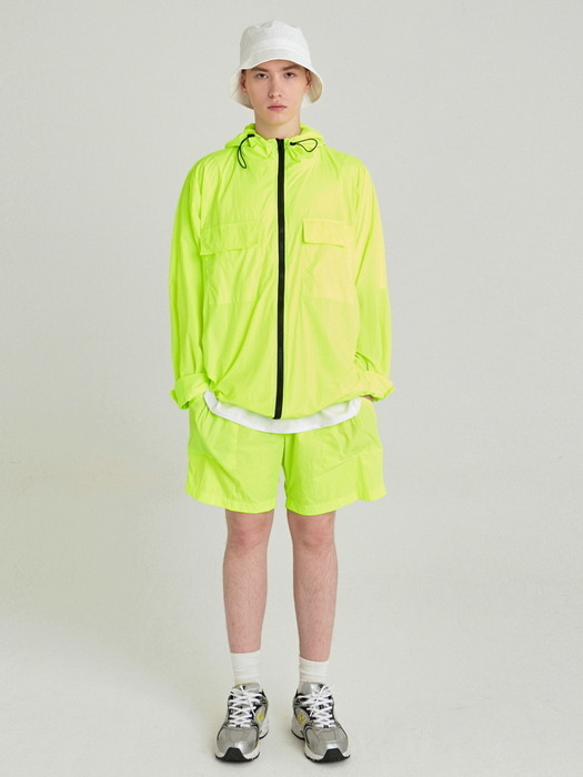 LIGHT WEIGHT WINDBREAKER SET UP_LIME