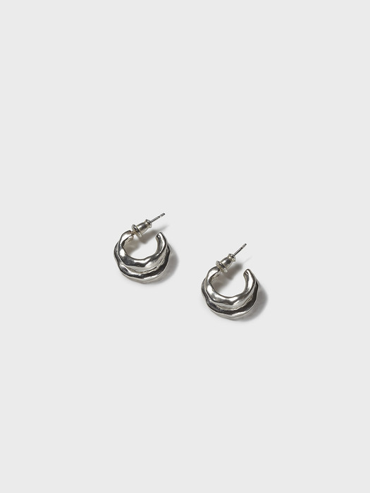 Twin layered silver earrings