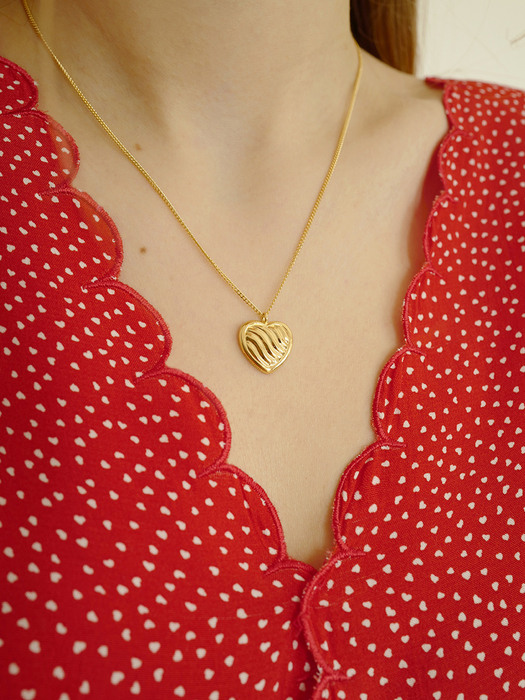 wave heart necklace