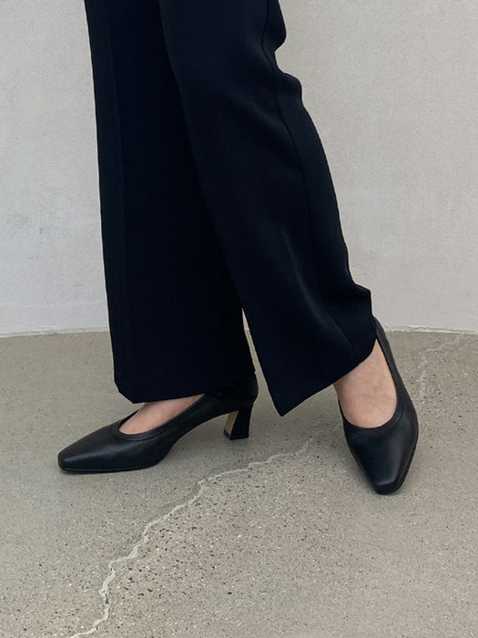 slinn wrinkle pumps_ black