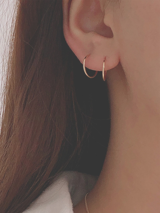 14k mini ring earring