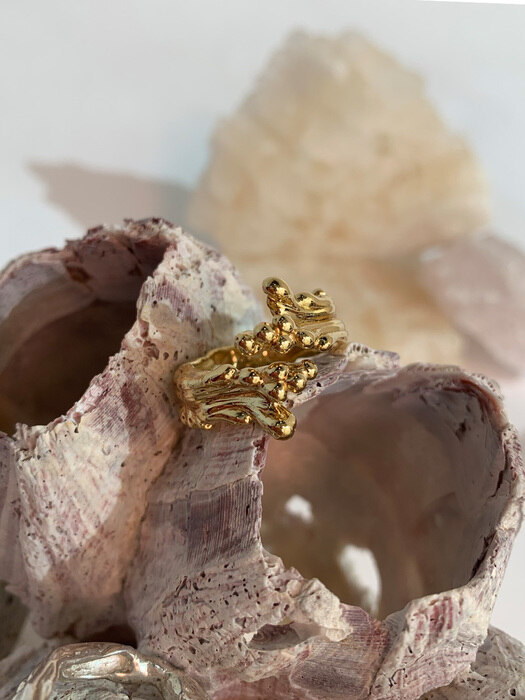 CORAL WAVE RING (Gold)