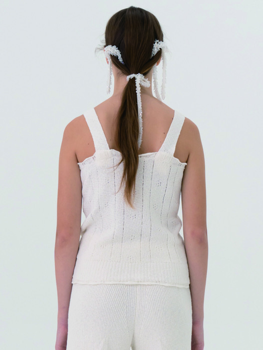 Via Phoebe knit sleeveless (White)