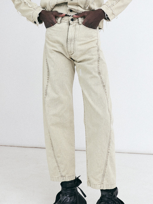 Beige Raw-Edge Jean