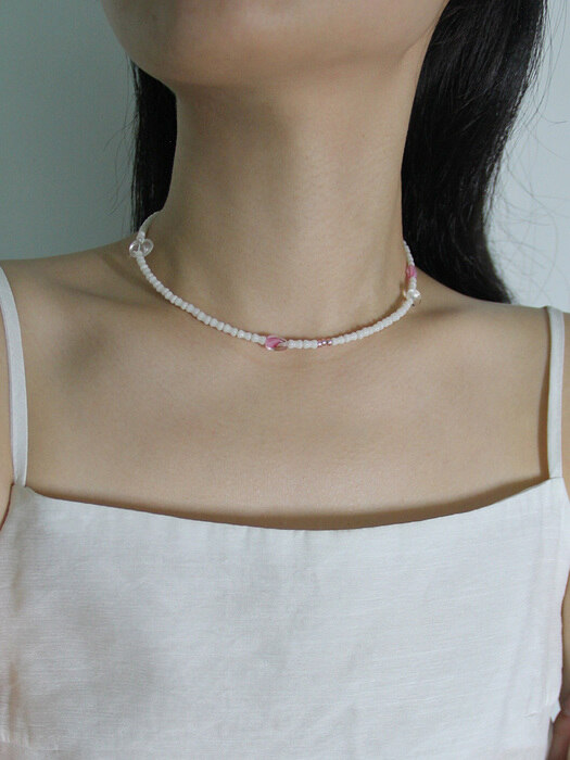 Melting Peach Necklace