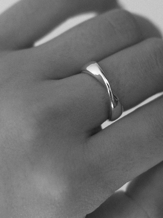 Flow Edge Ring (silver925)