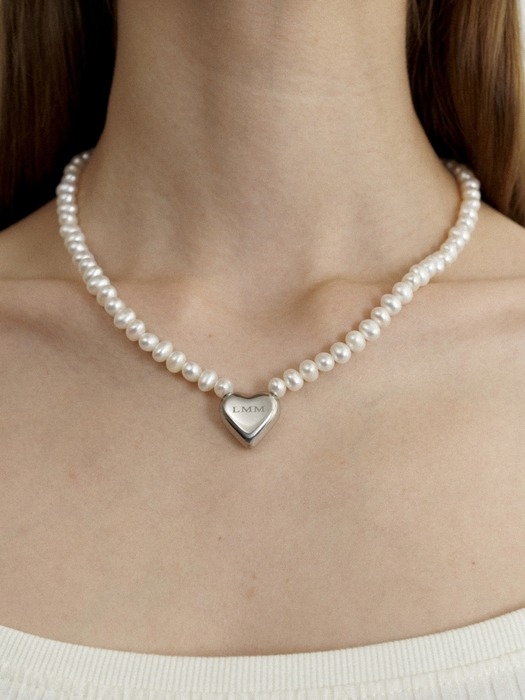 LMM Classic Heart Pearl Necklace