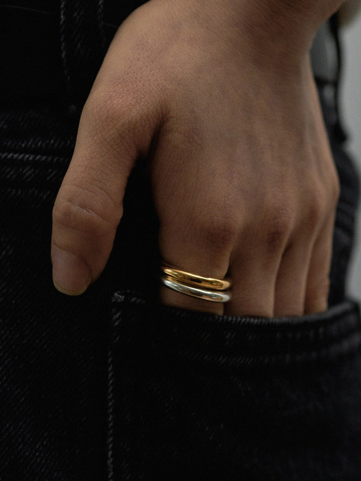 bold essential ring