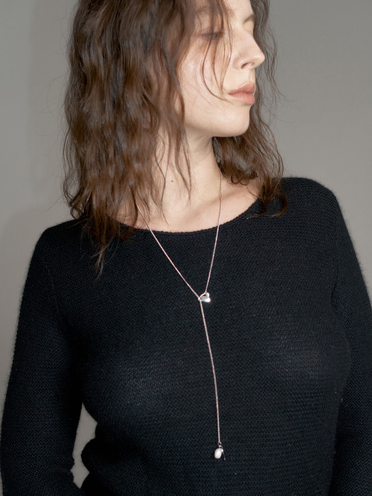 DROP NECKLACE