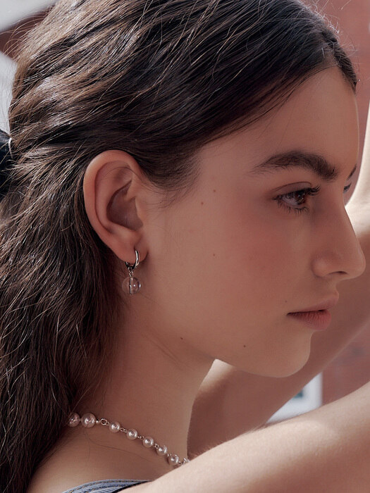 Transparent ball earrings