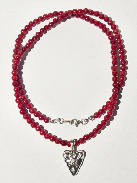 HEART RED CORAL NECKLACE