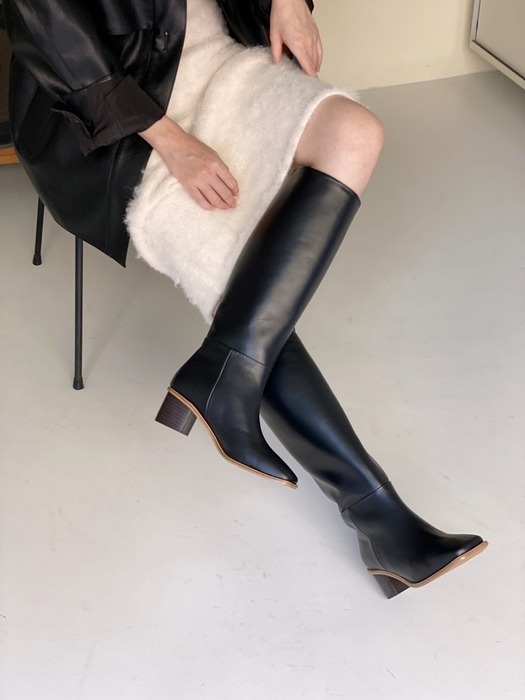 square long boots