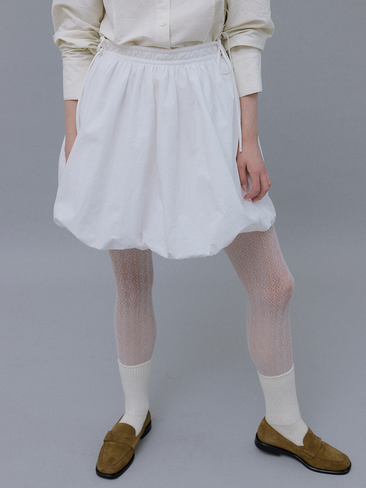 Balloon Skirt (White)