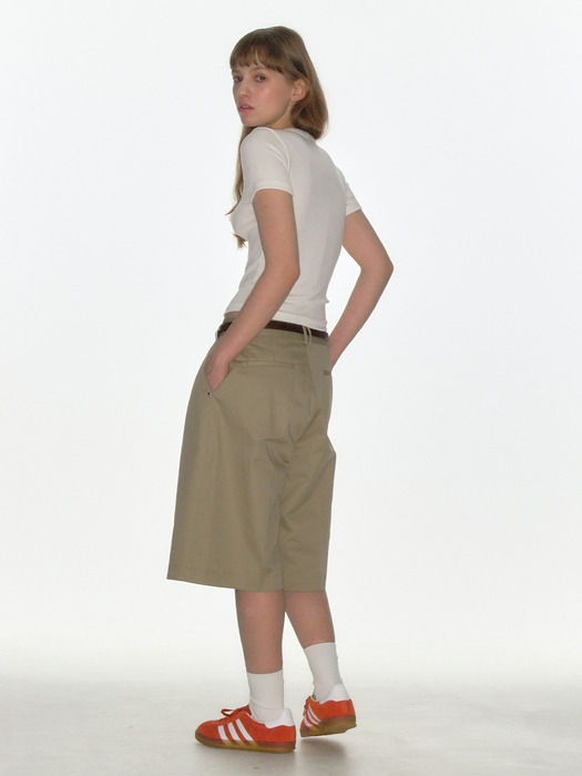 RIVET BERMUDA PANTS_BEIGE