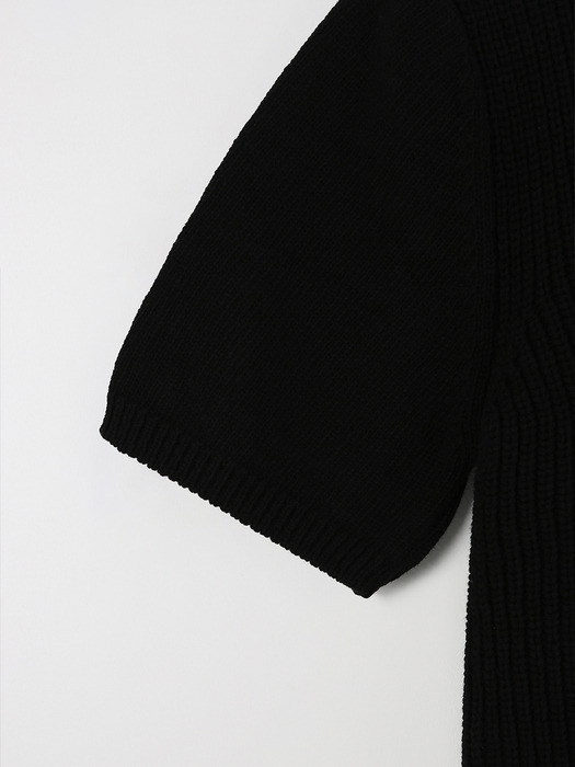 Soft Half Knit - Black