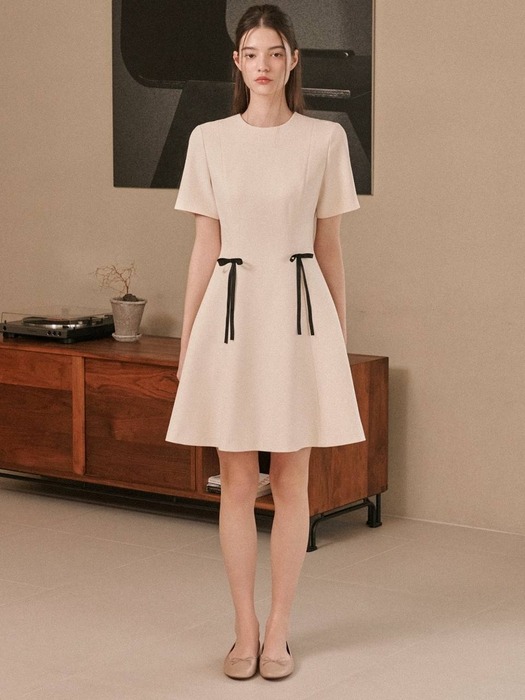 Cecile Half Sleeve Dress [Ivory]