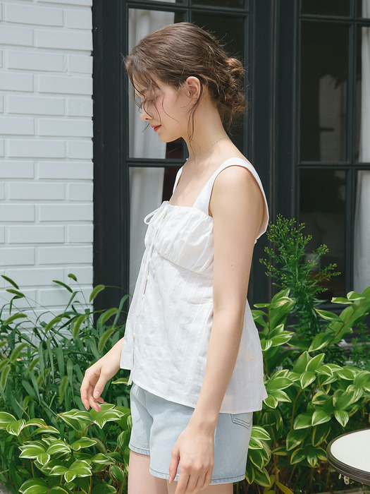 SHIRRING SLEEVELESS BLOUSE_WHITE