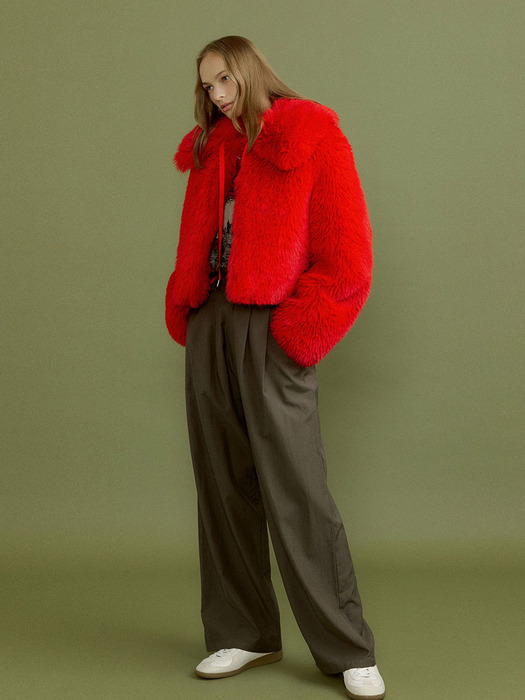 SUNNY cropped bulky fur jacket [red]