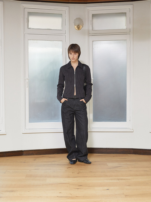 【Matin Kim】CUT OUT SLIM ZIP UP JUMPER IN CHARCOAL CUT OUT SLIM ZIP UP JUMPER IN CHARCOAL - MATINKIM