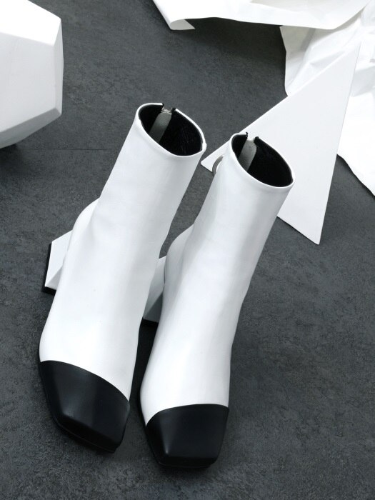 [MODERN LINE］HEALERS BOOTS_WH