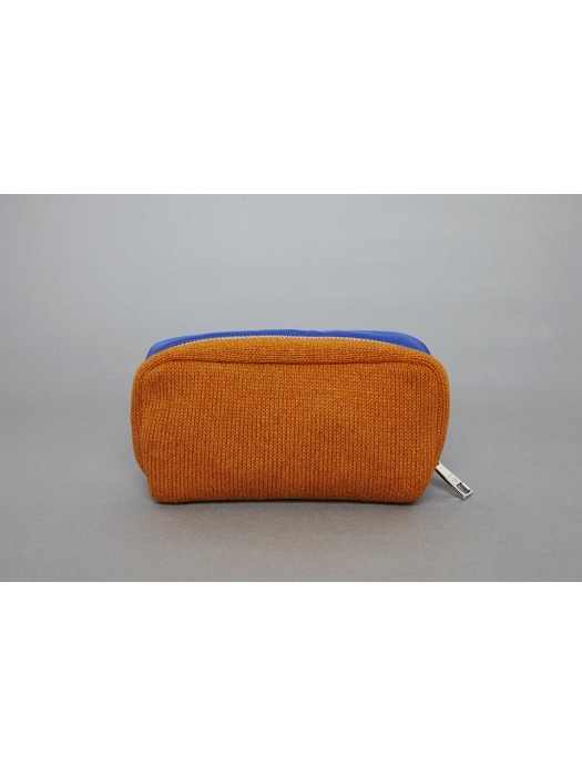 knit-padding pouch (blue/brown)