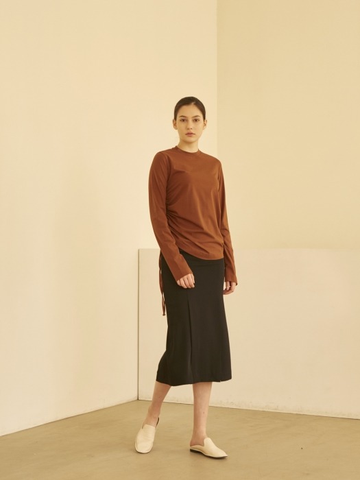 19SS SIDE STRING SHIRRING TOP BROWN