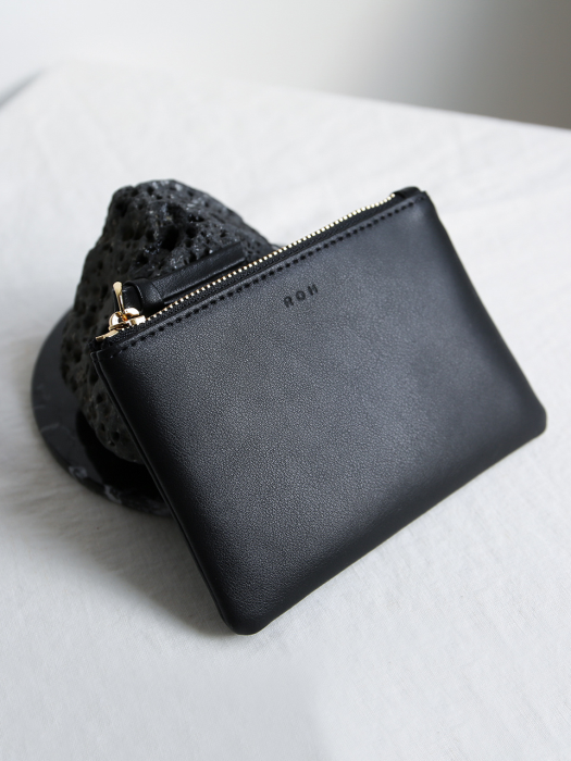 Square small zip wallet Black