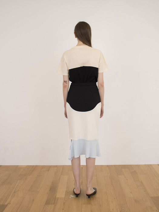 Vault Skirt (Tar Black, Straw Ivory, Corbusian Blue)