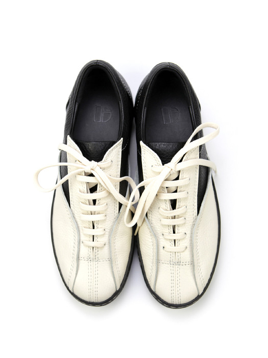 DEF002 Leather Sneakers B&W