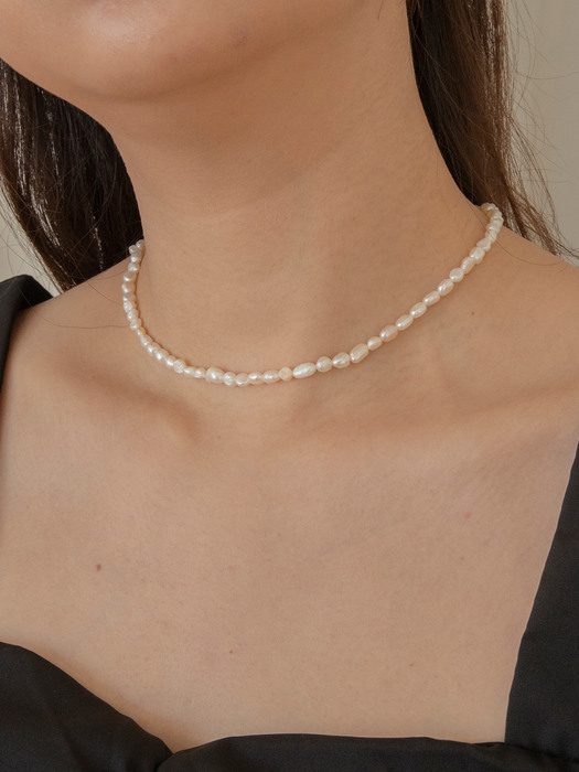 MOOD PEARL NECKLACE