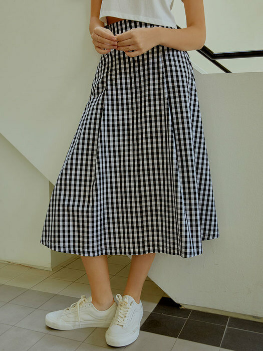 check flare long skirt(black)