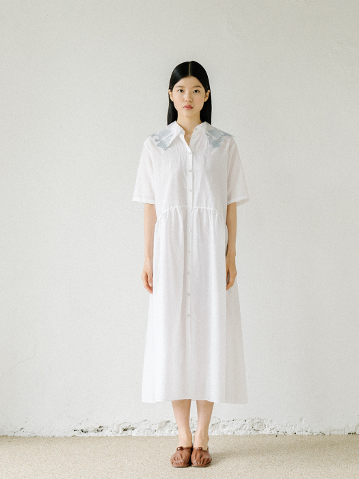 OFF WHITE LACE COLLAR DRESS