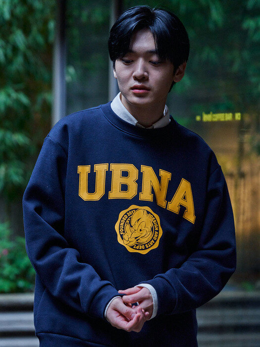 UBNA 엠블럼 로고 스웨트셔츠(기모안감) 3 Colors