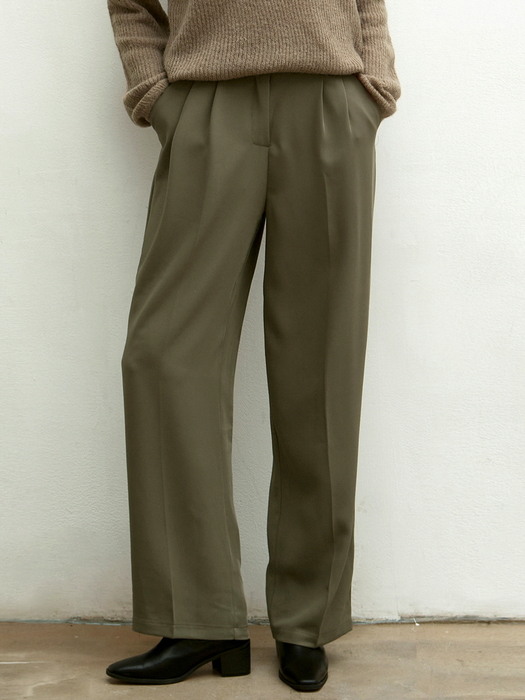 PIN TUCK LONG SLACKS_BLACK